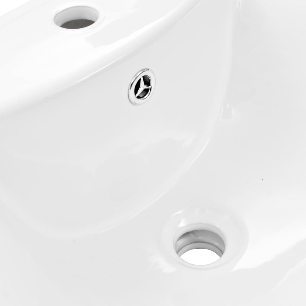 Pedestal washbasin, white, 580 x 470 x 200 mm, ceramic