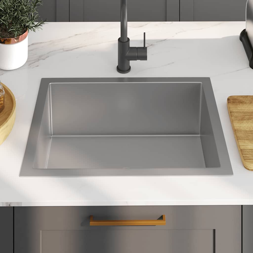 Handmade kitchen sink, stainless steel