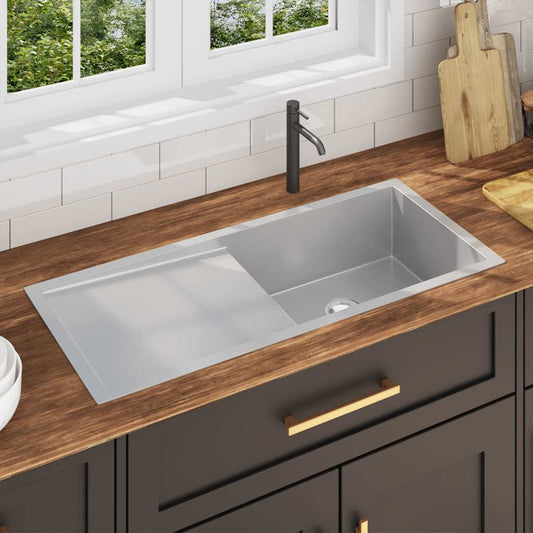 Handmade kitchen sink, stainless steel